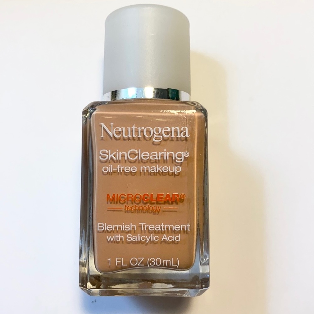🔥Neutrogena Oil Free Makeup